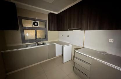 Apartment - 1 Bedroom - 2 Bathrooms for rent in Gulfa Towers - Al Rashidiya 1 - Al Rashidiya - Ajman