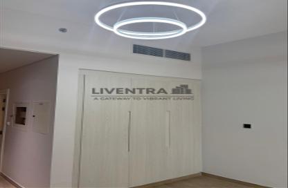 Apartment - Studio - 1 for rent in Century Tower - Business Bay - Dubai