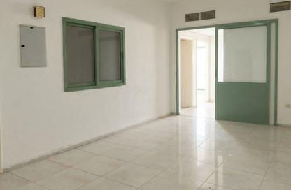 Apartment - 2 - 2 for rent in Al Mahatta - Al Qasimia - Sharjah
