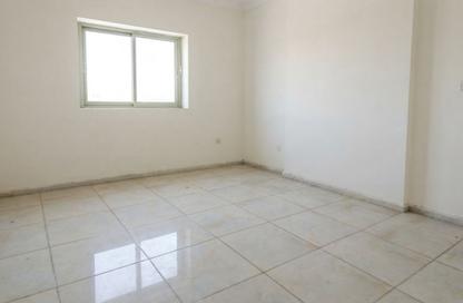 Apartment - 2 - 2 for rent in Al Mahatta - Al Qasimia - Sharjah
