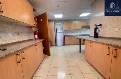 Apartment - 3 - 4 for rent in Fairmont Hotel - Sheikh Zayed Road - Dubai