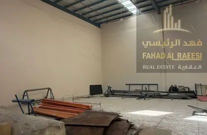 مستودع - استوديو - 1 حمام للايجار في أم الثعوب - أم القيوين