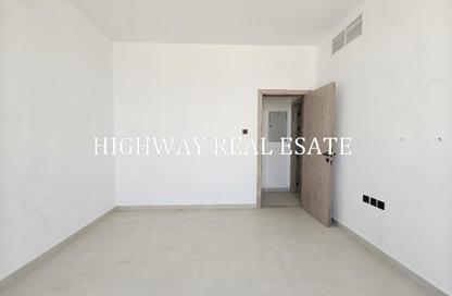Apartment - 2 - 3 for rent in Tilal City B - Tilal City - Sharjah