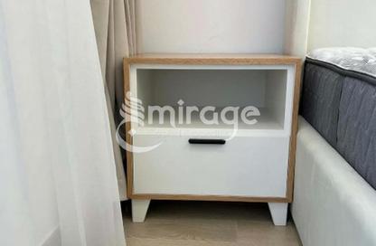 Apartment - Studio - 1 Bathroom for rent in Waters Edge - Yas Island - Abu Dhabi