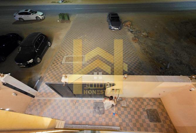 67464085 - صورة العقار 3