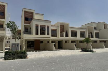 Townhouse - 4 Bedrooms - 3 Bathrooms for rent in Damac Lagoons - Dubai Townhouse - 4 Bedrooms - 3 Bathrooms for rent in Damac Lagoons - Dubai