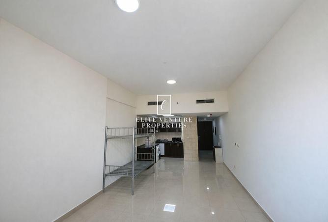 54945566 - Property Image 2