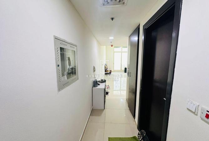 54945566 - Property Image 3