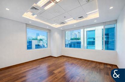 Office Space - Studio for rent in Bay Square Building 12 - Bay Square - Business Bay - Dubai