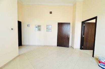 Apartment - 1 - 1 for rent in Fire Station Road - Muwaileh - Sharjah