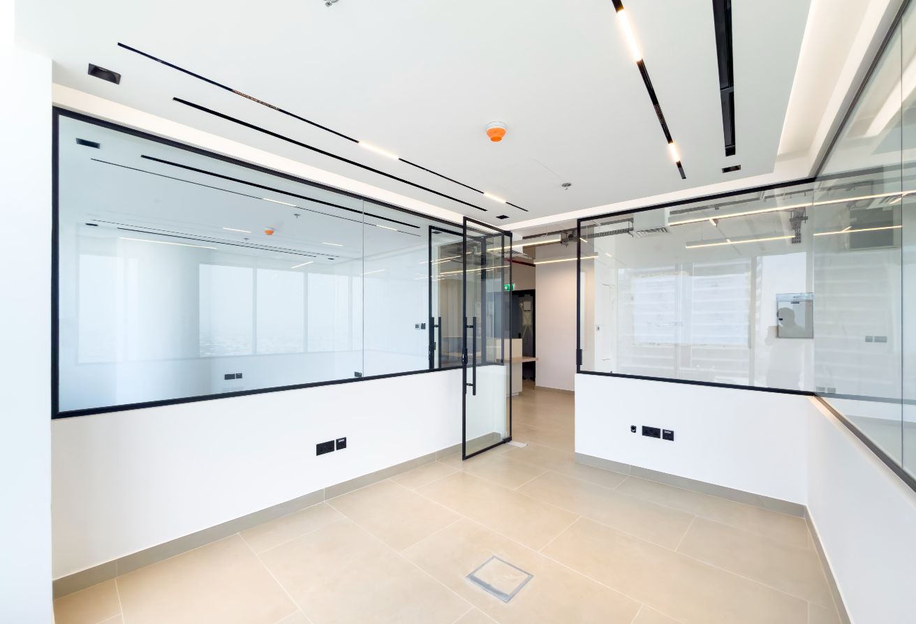Studio office space in I Rise Tower, Barsha Heights (Tecom): 6