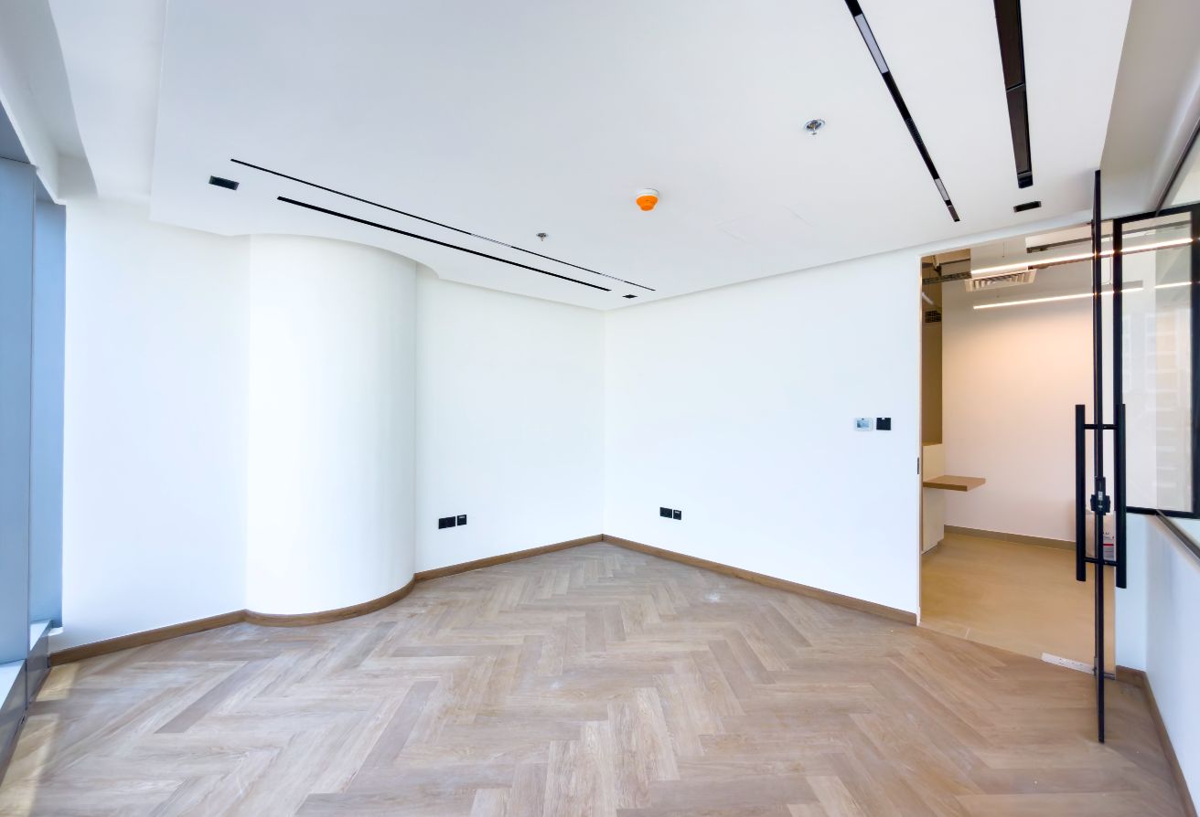 Studio office space in I Rise Tower, Barsha Heights (Tecom): 9