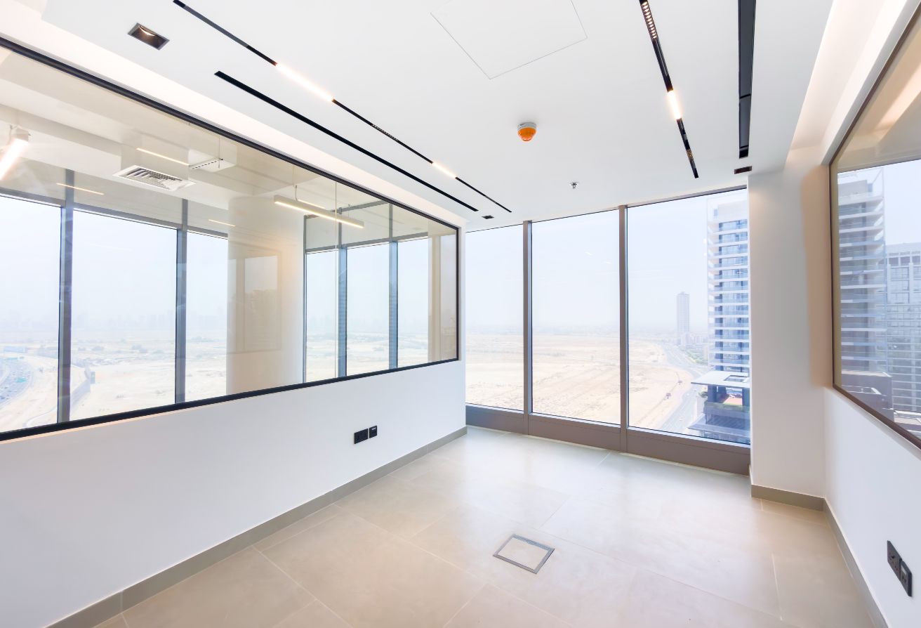Studio office space in I Rise Tower, Barsha Heights (Tecom): 7