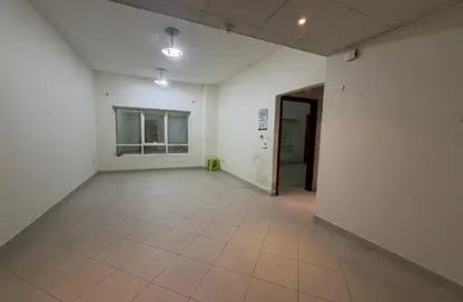 Apartment - 1 Bedroom - 2 Bathrooms for rent in Al Majaz 1 - Al Majaz - Sharjah