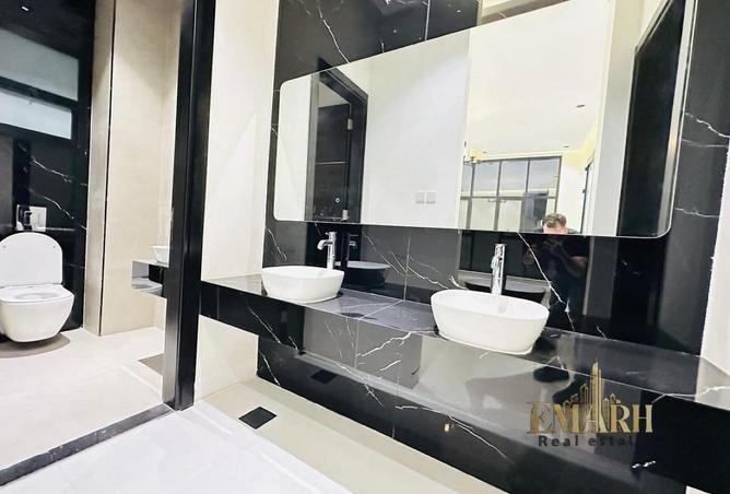 83244361 - صورة العقار 3