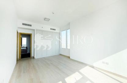 Apartment - 2 - 2 for rent in BLOOM TOWERS A - Bloom Towers - District 10 - Jumeirah Village Circle - Dubai