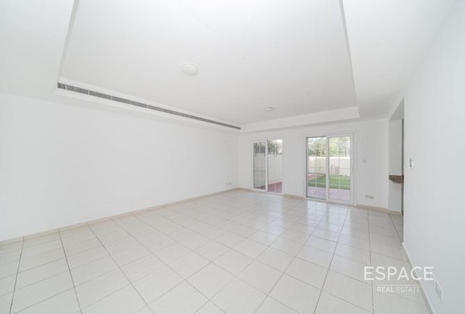 81945635 - صورة العقار 2