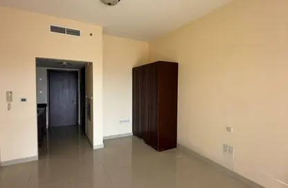 شقة - 1 حمام للايجار في رويال بريز 2 - رويال بريز - قرية الحمرا - رأس الخيمة