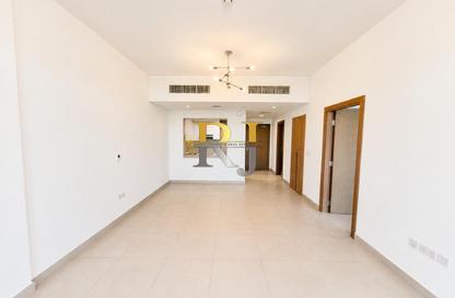 Apartment - 1 Bedroom - 2 Bathrooms for rent in Al Nasr Square - Oud Metha - Bur Dubai - Dubai