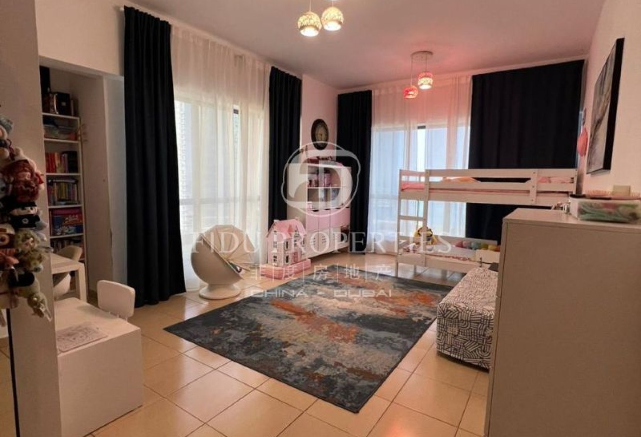 Sea View | Furnished | Vacant On Transfer