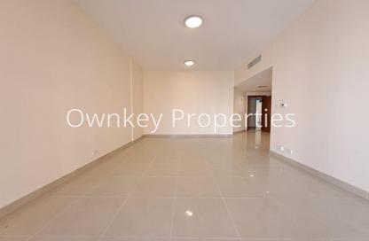 Apartment - 4 Bedrooms - 4 Bathrooms for rent in Golden Sands 9 - Al Mankhool - Bur Dubai - Dubai