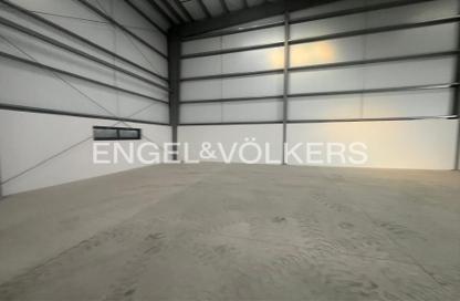 Warehouse - Studio - 1 Bathroom for rent in Building 12 - Dubai Investment Park 2 (DIP 2) - Dubai Investment Park (DIP) - Dubai Warehouse - Studio - 1 Bathroom for rent in Building 12 - Dubai Investment Park 2 (DIP 2) - Dubai Investment Park (DIP) - Dubai