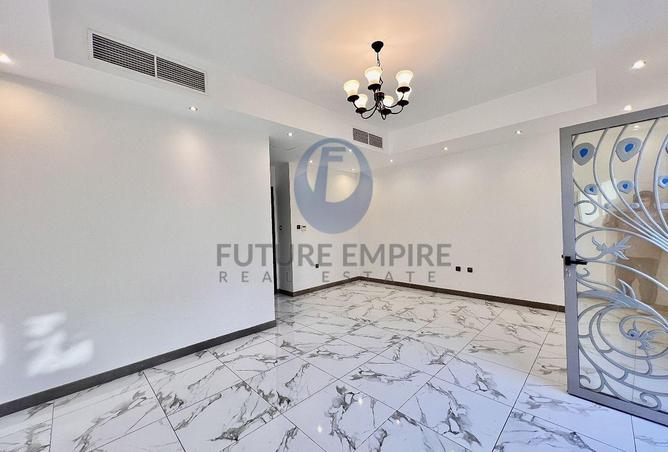 103238248 - Property Main Image