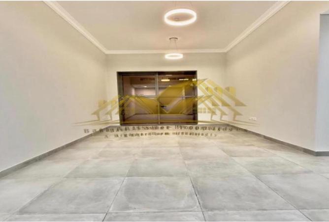 57800483 - Property Image 3