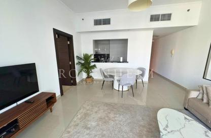 Apartment - 1 Bedroom - 2 Bathrooms for rent in Silverene Tower B - Silverene - Dubai Marina - Dubai