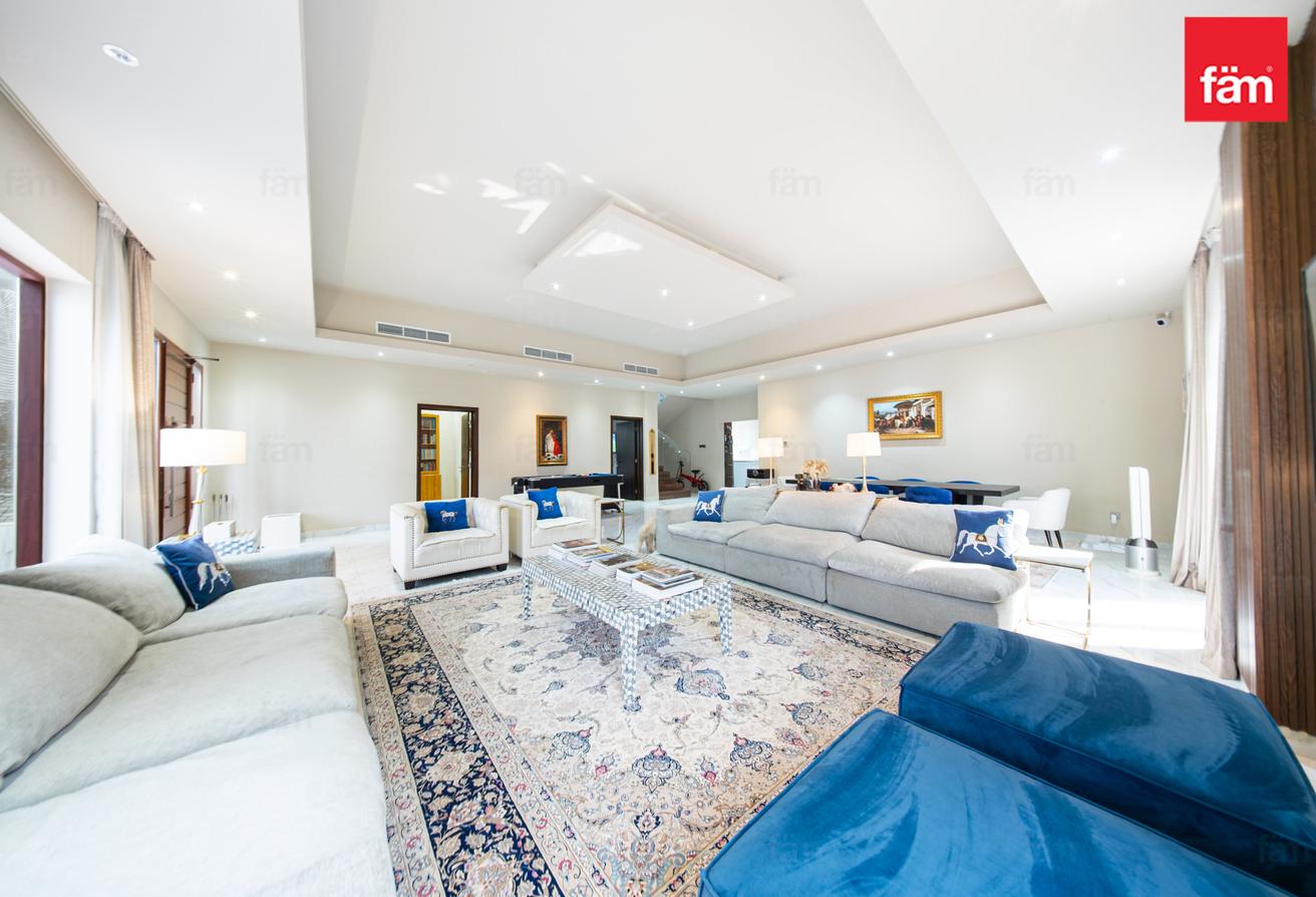 Modern Villa With Nearby Schools & Amenities photo 26