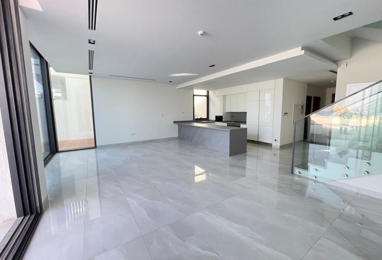 4-Bedroom Villa for Sale | Danah Bay