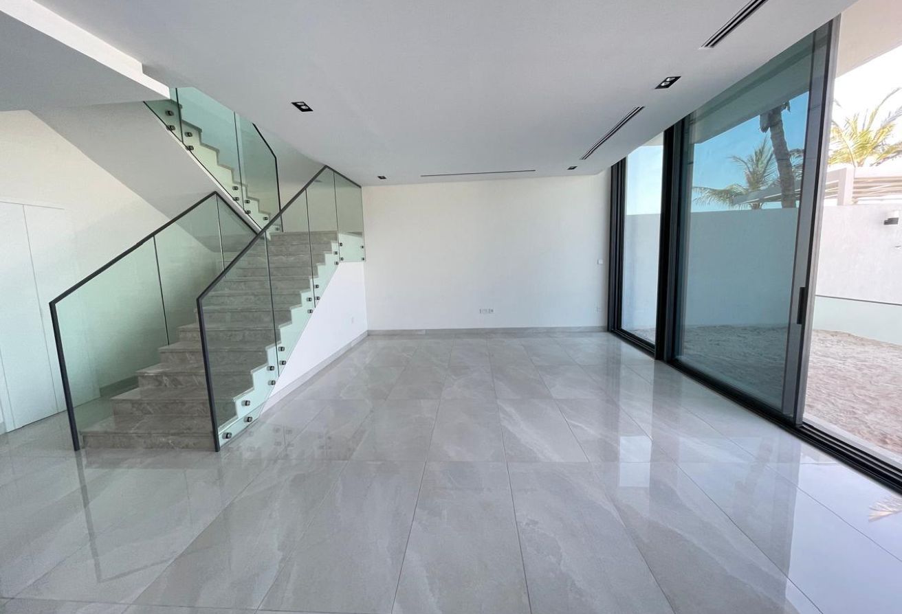 4-Bedroom Villa for Sale | Danah Bay