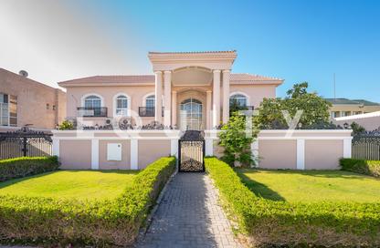 Villa - 6 Bedrooms - 7+ Bathrooms for sale in Umm Suqeim 1 Villas - Umm Suqeim 1 - Umm Suqeim - Dubai
