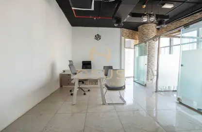 Office Space - Studio for sale in Park Lane Tower - Business Bay - Dubai