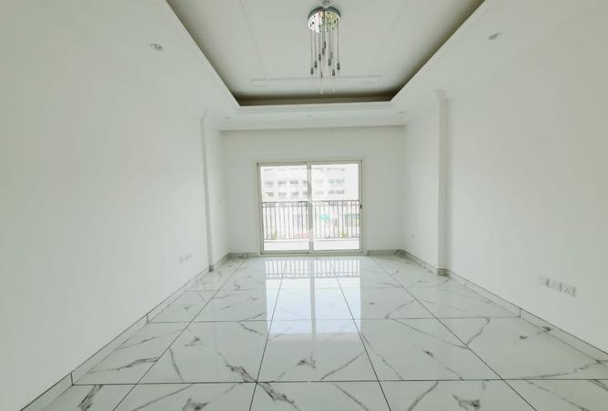 126111200 - Property Main Image