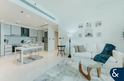 شقة - 1 - 1 للايجار في برج Sunrise Bay 2 - سانرايز باي - إعمار بيتشفرونت - دبي هاربور - دبي شقة - 1 - 1 للايجار في برج Sunrise Bay 2 - سانرايز باي - إعمار بيتشفرونت - دبي هاربور - دبي