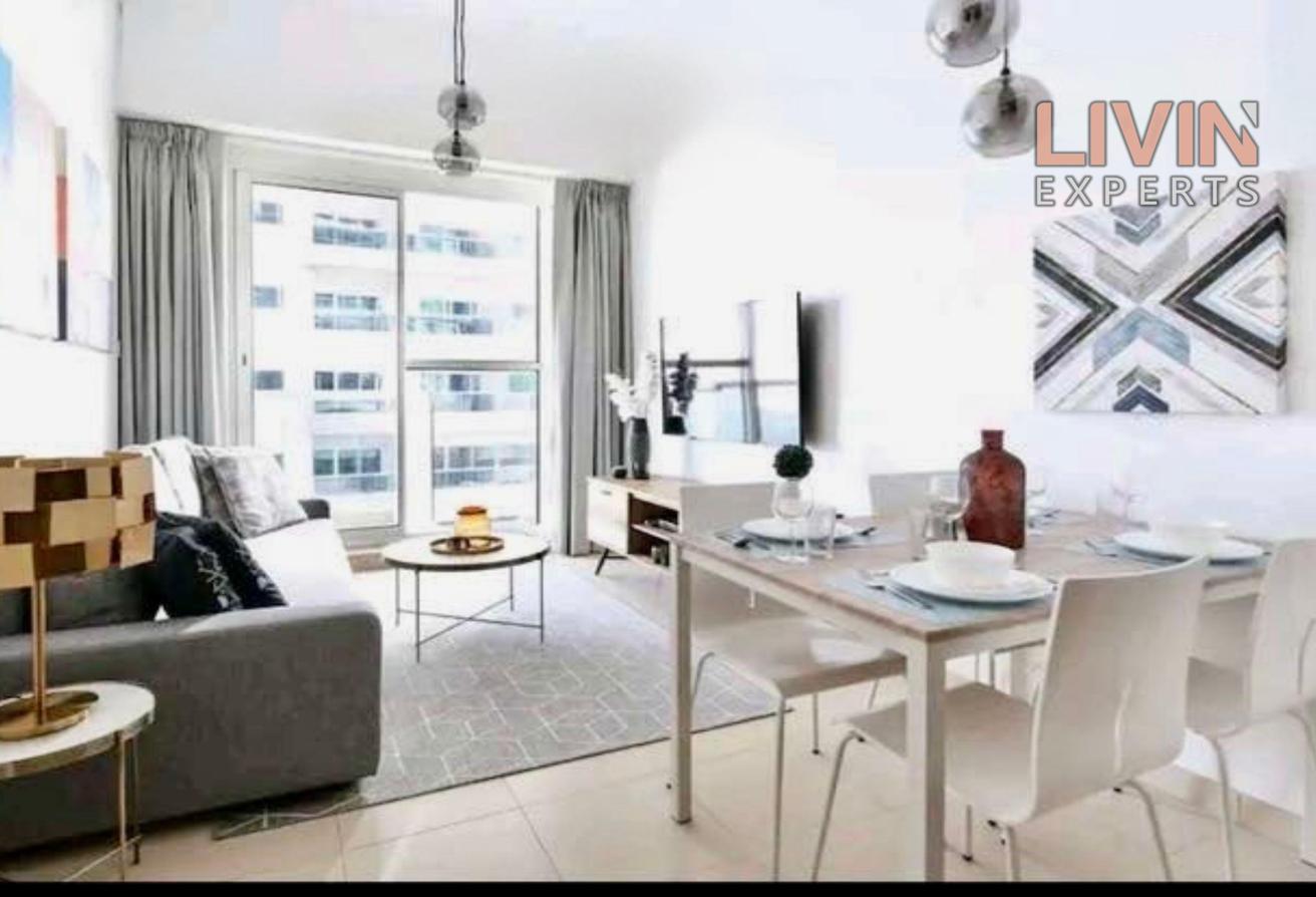 Furnished 1BR | Prime Location | Canal Views photo 3