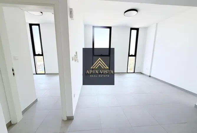 152392110 - Property Image 3