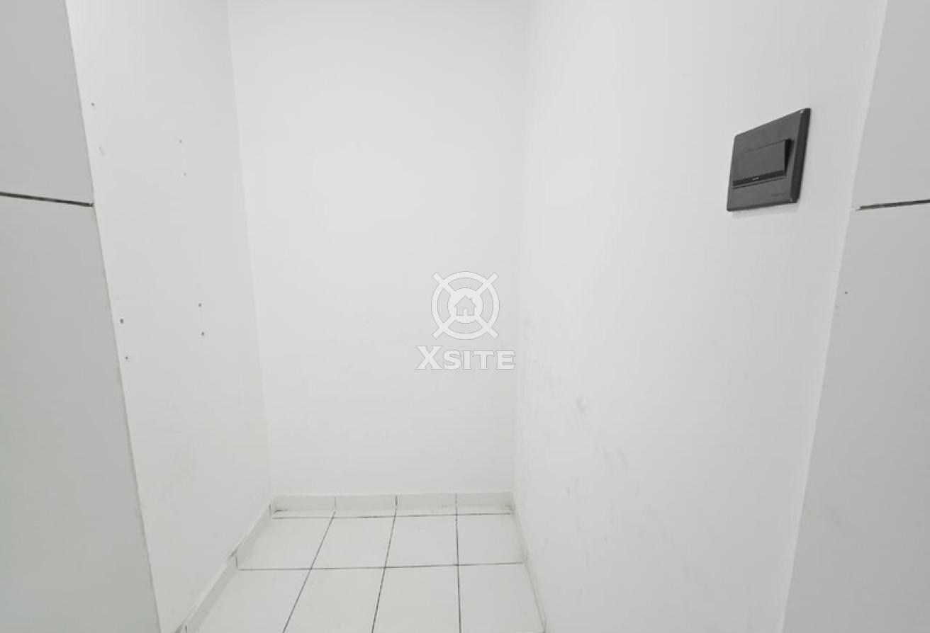 No Commission|Call Now|Closed Kitchen photo 8
