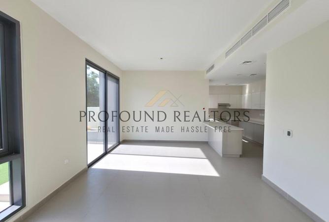 124279939 - Property Image 3