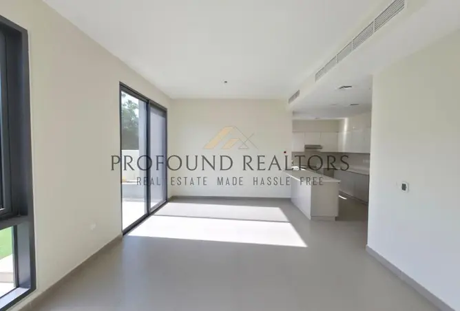 124279939 - Property Image 3