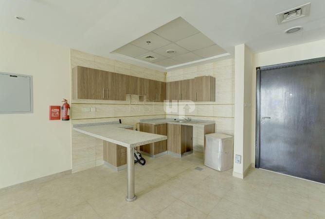 56937236 - Property Image 3