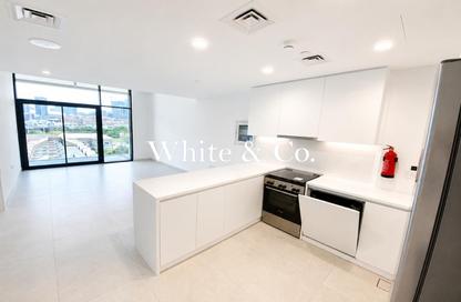 Apartment - 1 Bedroom - 2 Bathrooms for rent in Cubix Residences - District 12 - Jumeirah Village Circle - Dubai