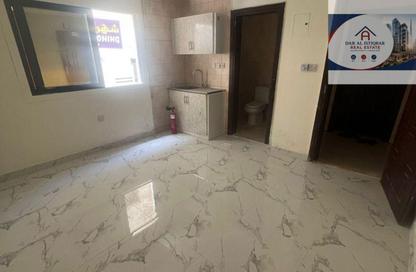 Apartment - Studio - 1 Bathroom for rent in Al Mujarrah - Al Sharq - Sharjah Apartment - Studio - 1 Bathroom for rent in Al Mujarrah - Al Sharq - Sharjah