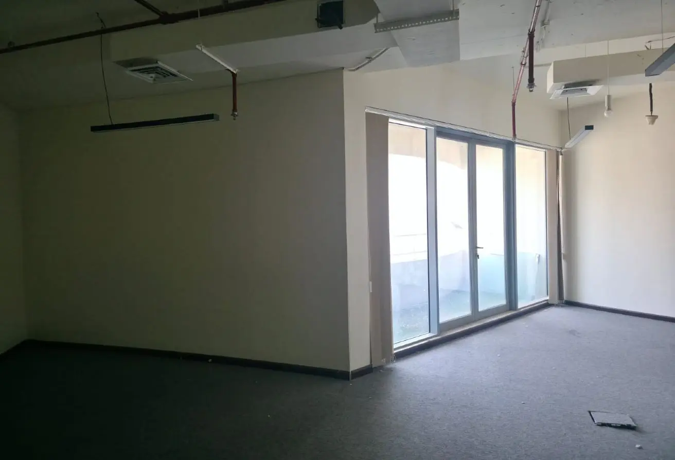 135605648 - Property Main Image