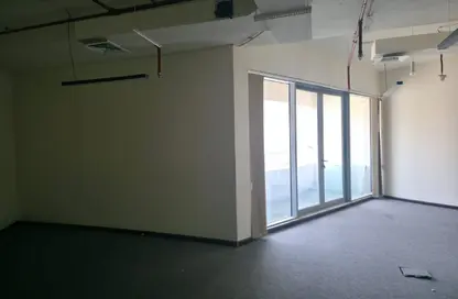 Office Space - Studio - 1 Bathroom for rent in Business Tower - Business Bay - Dubai