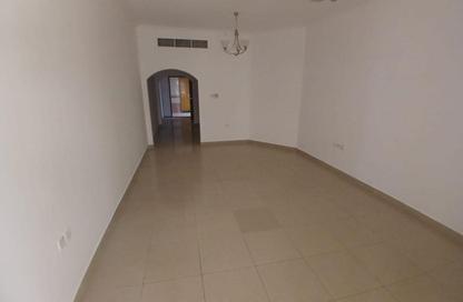 Apartment - 1 Bedroom - 2 Bathrooms for rent in Al Mujarrah - Al Sharq - Sharjah