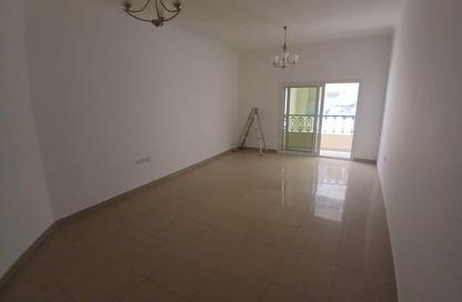 Apartment - 1 Bedroom - 2 Bathrooms for rent in Al Mujarrah - Al Sharq - Sharjah