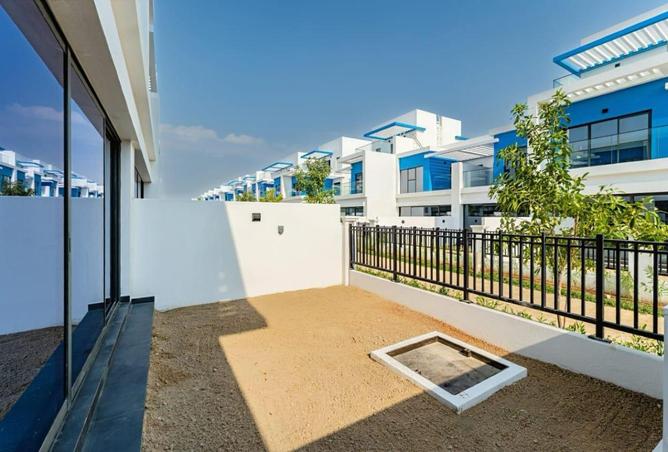 73852011 - Property Main Image