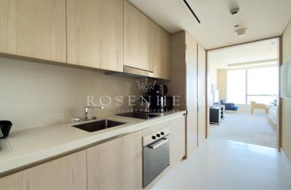 Apartment - Studio - 1 Bathroom for rent in The Palm Tower - Palm Jumeirah - Dubai